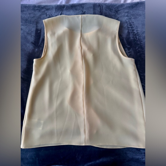 Brooks Brothers Cream Ruffle Blouse - Picture 7 of 8